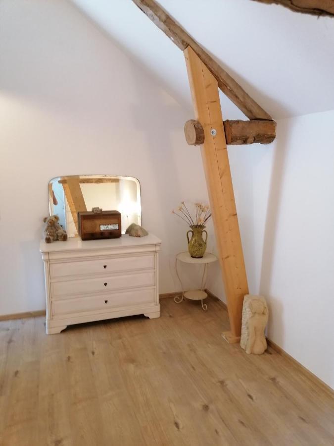 Maison Renovee En Pierres Sejour Spacieux Avec Jardin Et Terrasse Amenagee Pres Omaha Beach & Bayeux A 5Mn De La Mer Tous Commerces Commes 外观 照片
