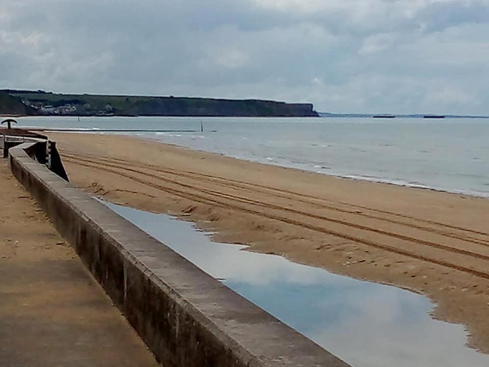 Maison Renovee En Pierres Sejour Spacieux Avec Jardin Et Terrasse Amenagee Pres Omaha Beach & Bayeux A 5Mn De La Mer Tous Commerces Commes 外观 照片